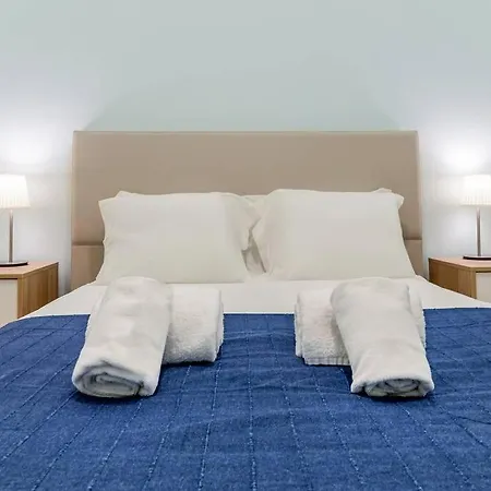 Apartment Comfy 2bd House In Center Of By Guestready Lisbon