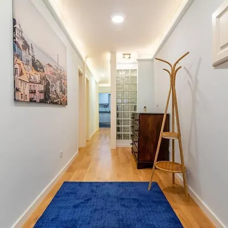Comfy 2bd House In Center Of By Guestready Lisbon